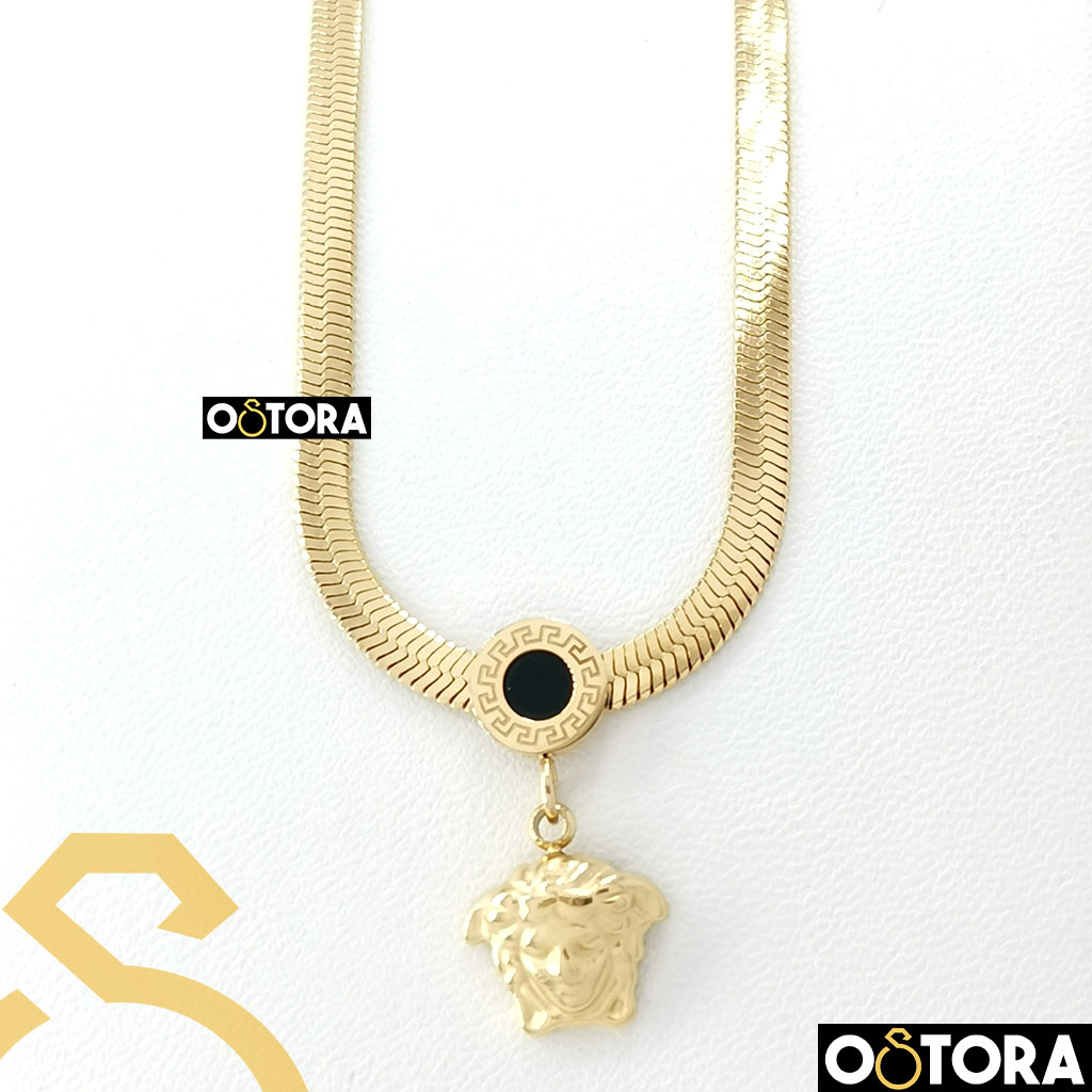 Stainless Steel Necklace Gold for women, It does not change color from water and sweat, To make you look fashionable and attractive.