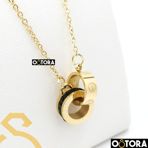 Stainless Steel Necklace Gold for women, It does not change color from water and sweat, To make you look fashionable and attractive.